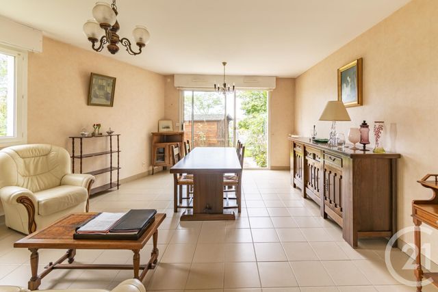 maison à vendre - 4 pièces - 94.0 m2 - LAVAL - 53 - PAYS-DE-LOIRE - Century 21 Dréano Immobilier