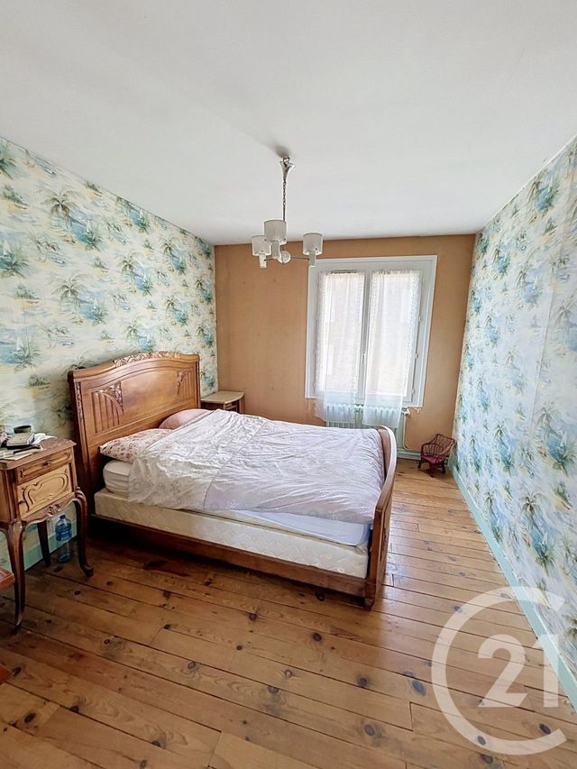 maison à vendre - 8 pièces - 126.0 m2 - LAVAL - 53 - PAYS-DE-LOIRE - Century 21 Dréano Immobilier