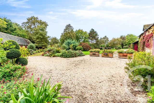 maison à vendre - 6 pièces - 211.0 m2 - AZE - 53 - PAYS-DE-LOIRE - Century 21 Dréano Immobilier