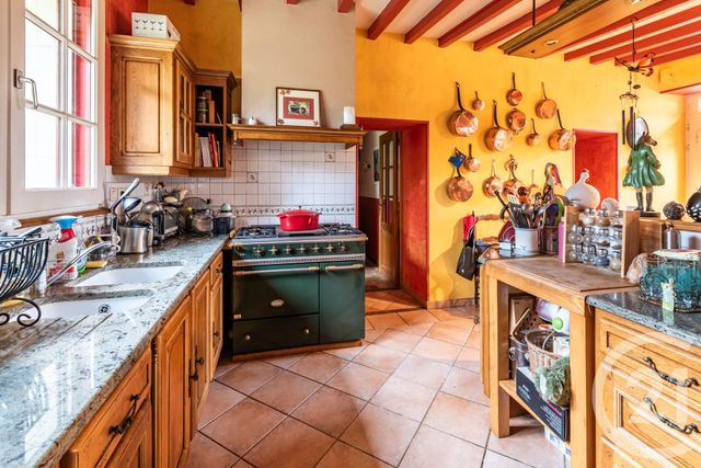 maison à vendre - 6 pièces - 211.0 m2 - AZE - 53 - PAYS-DE-LOIRE - Century 21 Dréano Immobilier