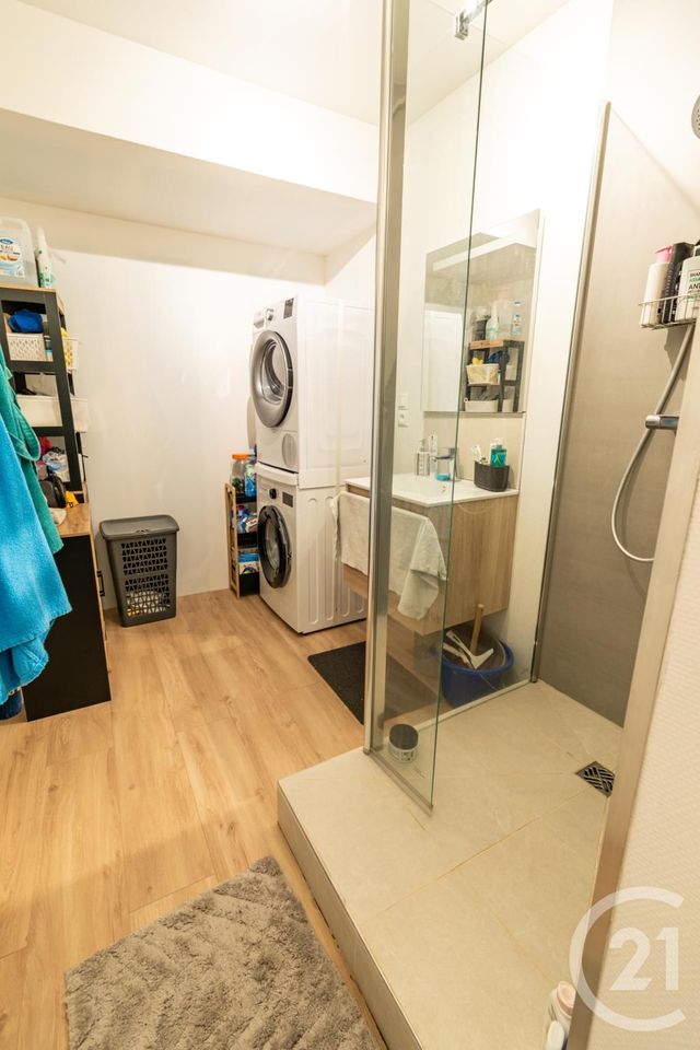 Appartement T4 à vendre - 4 pièces - 65.7 m2 - LAVAL - 53 - PAYS-DE-LOIRE - Century 21 Dréano Immobilier