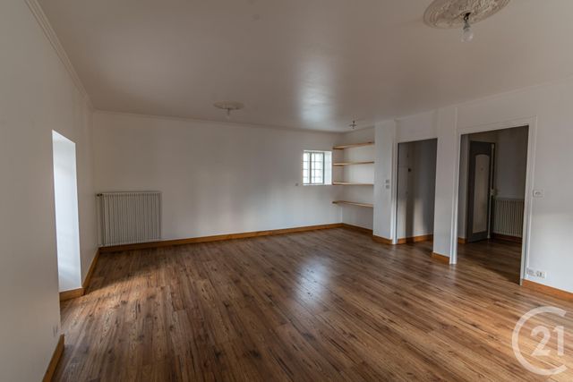 Appartement T3 à vendre - 4 pièces - 77.0 m2 - LAVAL - 53 - PAYS-DE-LOIRE - Century 21 Dréano Immobilier
