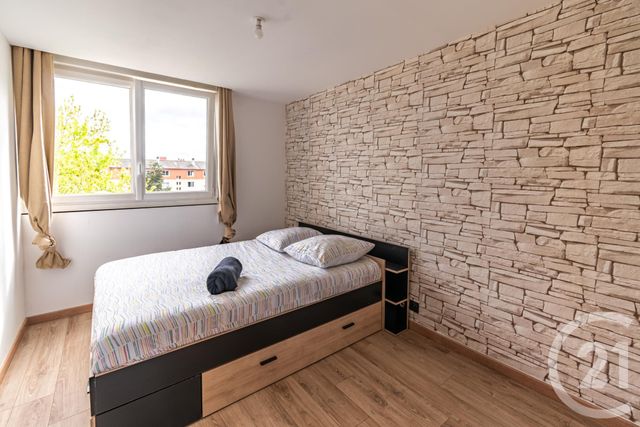 Appartement F4 à vendre - 4 pièces - 67.14 m2 - LAVAL - 53 - PAYS-DE-LOIRE - Century 21 Dréano Immobilier