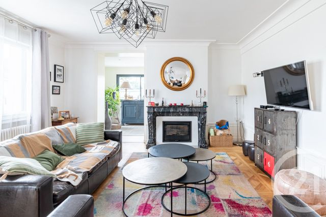 maison à vendre - 9 pièces - 247.36 m2 - LAVAL - 53 - PAYS-DE-LOIRE - Century 21 Dréano Immobilier