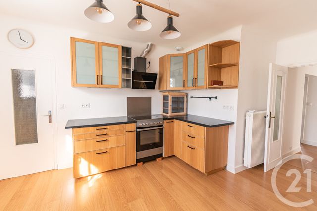 maison à vendre - 7 pièces - 152.0 m2 - LAVAL - 53 - PAYS-DE-LOIRE - Century 21 Dréano Immobilier