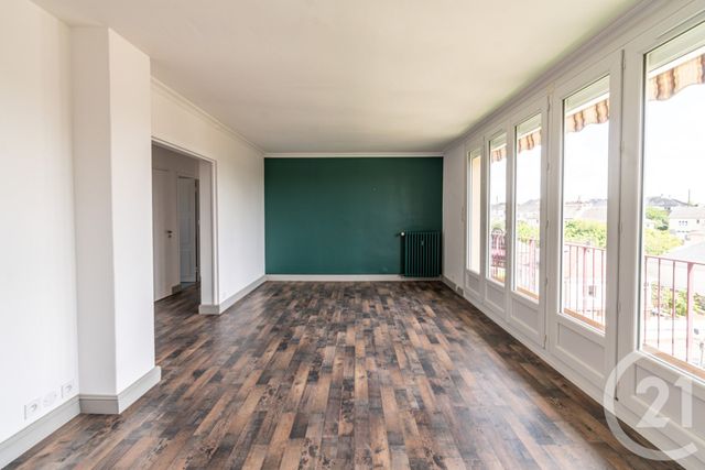 Appartement T3 à vendre - 3 pièces - 64.64 m2 - LAVAL - 53 - PAYS-DE-LOIRE - Century 21 Dréano Immobilier