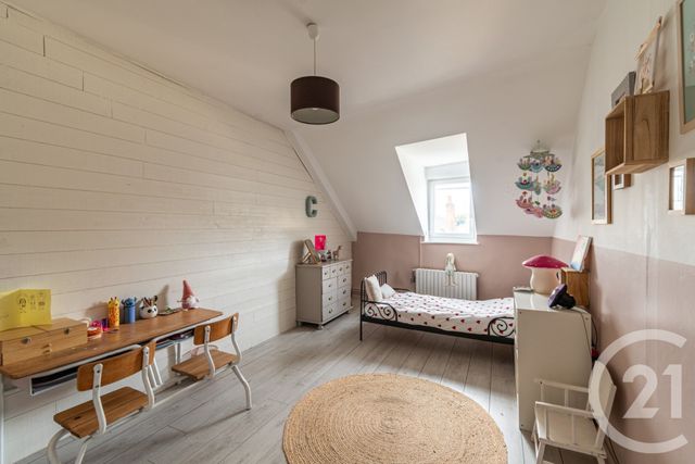 Afficher la photo en grand maison à vendre - 8 pièces - 156.98 m2 - LAVAL - 53 - PAYS-DE-LOIRE - Century 21 Dréano Immobilier