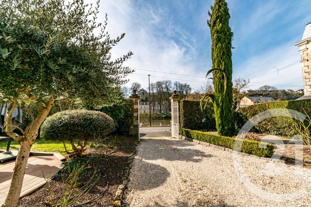 maison à vendre - 9 pièces - 201.55 m2 - LAVAL - 53 - PAYS-DE-LOIRE - Century 21 Dréano Immobilier