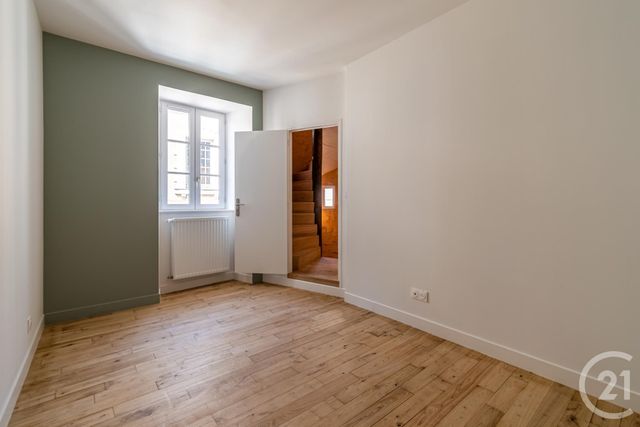 maison à vendre - 8 pièces - 168.0 m2 - LAVAL - 53 - PAYS-DE-LOIRE - Century 21 Dréano Immobilier