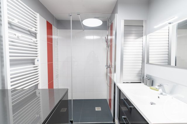 Appartement à vendre - 7 pièces - 180.68 m2 - LAVAL - 53 - PAYS-DE-LOIRE - Century 21 Dréano Immobilier