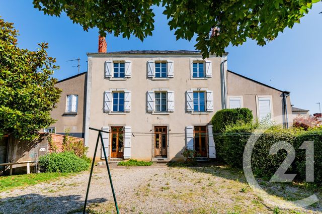 maison à vendre - 12 pièces - 275.0 m2 - LAVAL - 53 - PAYS-DE-LOIRE - Century 21 Dréano Immobilier