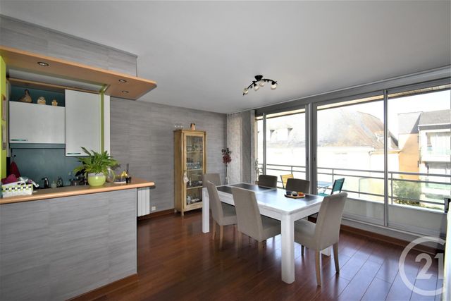 Appartement T3 à vendre - 3 pièces - 68.0 m2 - LAVAL - 53 - PAYS-DE-LOIRE - Century 21 Dréano Immobilier