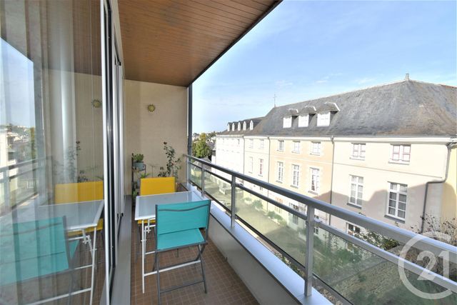 Appartement T3 à vendre - 3 pièces - 68.0 m2 - LAVAL - 53 - PAYS-DE-LOIRE - Century 21 Dréano Immobilier