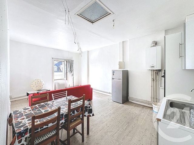 Appartement T3 à vendre - 3 pièces - 70.0 m2 - LAVAL - 53 - PAYS-DE-LOIRE - Century 21 Dréano Immobilier