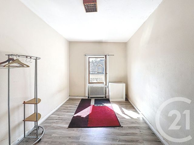 Appartement T3 à vendre - 3 pièces - 70.0 m2 - LAVAL - 53 - PAYS-DE-LOIRE - Century 21 Dréano Immobilier