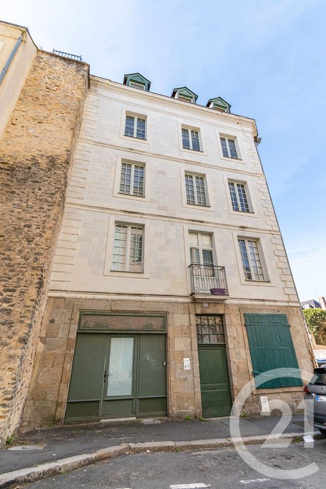 Appartement T1 à vendre - 2 pièces - 25.0 m2 - LAVAL - 53 - PAYS-DE-LOIRE - Century 21 Dréano Immobilier