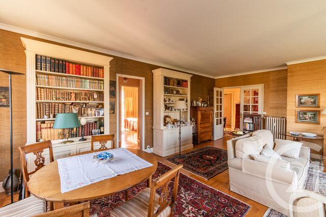 Appartement T6 à vendre - 6 pièces - 120.0 m2 - LAVAL - 53 - PAYS-DE-LOIRE - Century 21 Dréano Immobilier