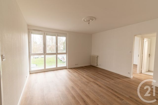 Appartement T3 à vendre - 3 pièces - 49.5 m2 - LAVAL - 53 - PAYS-DE-LOIRE - Century 21 Dréano Immobilier