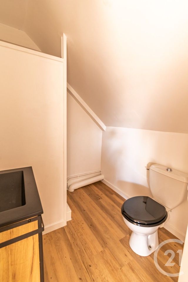 Appartement Duplex à vendre - 4 pièces - 82.0 m2 - LAVAL - 53 - PAYS-DE-LOIRE - Century 21 Dréano Immobilier