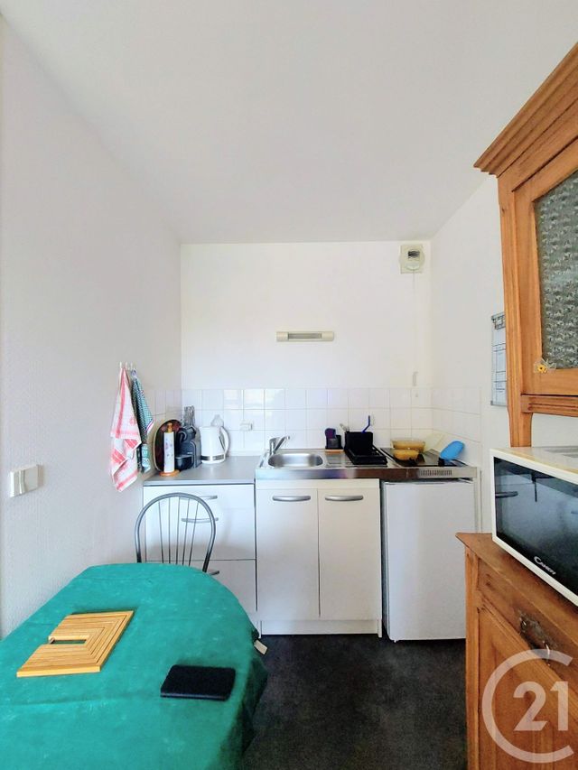 Appartement F1 à vendre - 1 pièce - 30.52 m2 - LAVAL - 53 - PAYS-DE-LOIRE - Century 21 Dréano Immobilier