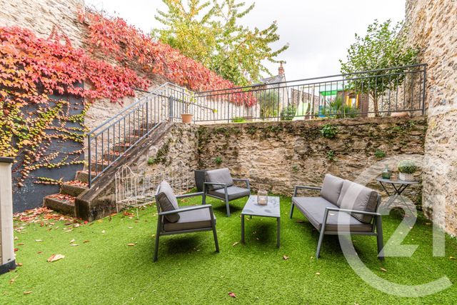 maison à vendre - 8 pièces - 156.98 m2 - LAVAL - 53 - PAYS-DE-LOIRE - Century 21 Dréano Immobilier