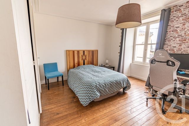 maison à vendre - 7 pièces - 115.0 m2 - LAVAL - 53 - PAYS-DE-LOIRE - Century 21 Dréano Immobilier