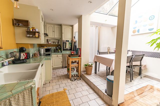 maison à vendre - 7 pièces - 115.0 m2 - LAVAL - 53 - PAYS-DE-LOIRE - Century 21 Dréano Immobilier