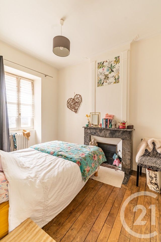 maison à vendre - 7 pièces - 115.0 m2 - LAVAL - 53 - PAYS-DE-LOIRE - Century 21 Dréano Immobilier