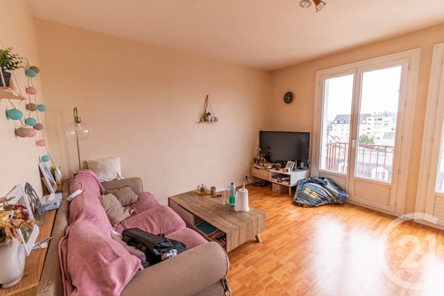 Appartement T4 à vendre - 4 pièces - 64.0 m2 - LAVAL - 53 - PAYS-DE-LOIRE - Century 21 Dréano Immobilier