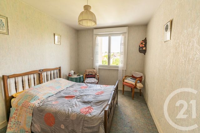 Appartement T4 à vendre - 4 pièces - 71.0 m2 - LAVAL - 53 - PAYS-DE-LOIRE - Century 21 Dréano Immobilier