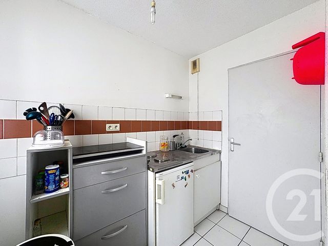 Appartement à vendre - 2 pièces - 47.71 m2 - LAVAL - 53 - PAYS-DE-LOIRE - Century 21 Dréano Immobilier