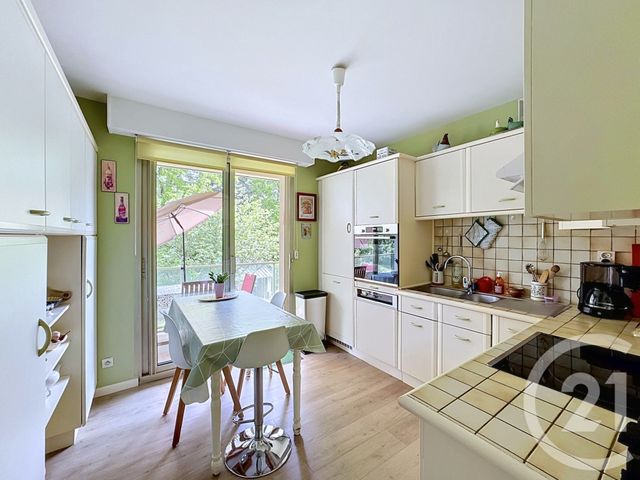 Appartement à vendre - 4 pièces - 99.16 m2 - LAVAL - 53 - PAYS-DE-LOIRE - Century 21 Dréano Immobilier