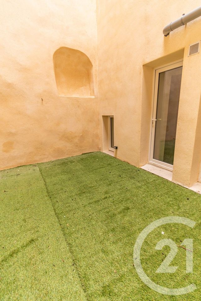 Appartement T2 à vendre - 2 pièces - 43.5 m2 - LAVAL - 53 - PAYS-DE-LOIRE - Century 21 Dréano Immobilier