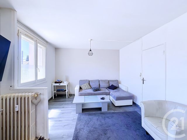 Appartement à vendre - 3 pièces - 53.2 m2 - LAVAL - 53 - PAYS-DE-LOIRE - Century 21 Dréano Immobilier