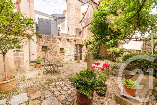 maison à vendre - 8 pièces - 178.0 m2 - LAVAL - 53 - PAYS-DE-LOIRE - Century 21 Dréano Immobilier