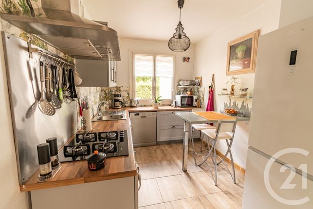 Appartement T3 à vendre - 4 pièces - 66.0 m2 - LAVAL - 53 - PAYS-DE-LOIRE - Century 21 Dréano Immobilier