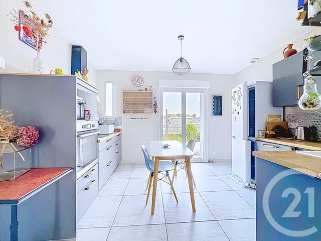 maison à vendre - 6 pièces - 77.0 m2 - LAVAL - 53 - PAYS-DE-LOIRE - Century 21 Dréano Immobilier