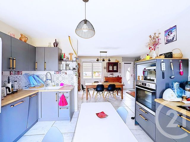 maison à vendre - 6 pièces - 77.0 m2 - LAVAL - 53 - PAYS-DE-LOIRE - Century 21 Dréano Immobilier