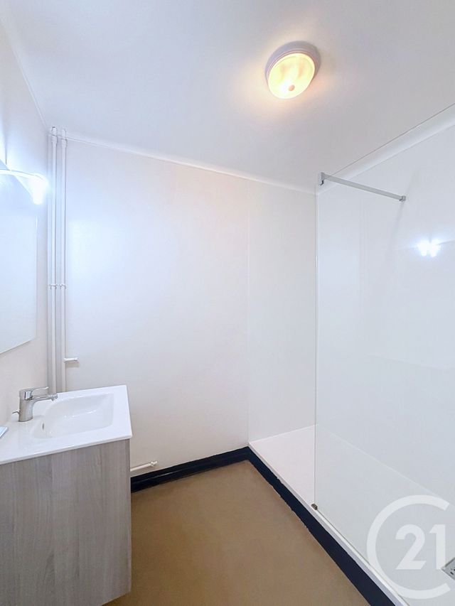 Appartement à vendre - 3 pièces - 67.32 m2 - LAVAL - 53 - PAYS-DE-LOIRE - Century 21 Dréano Immobilier