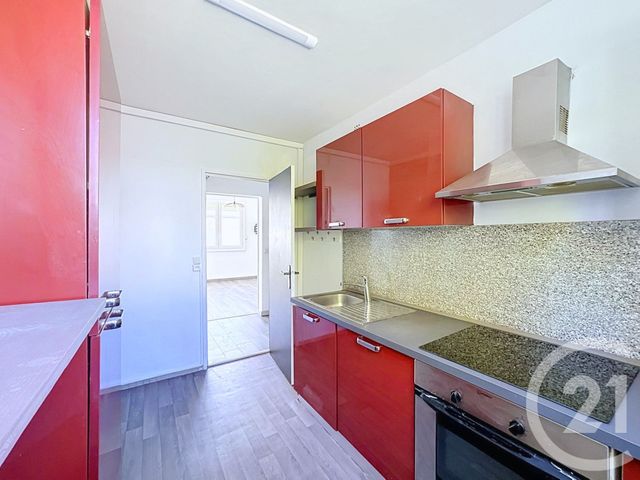 Appartement F3 à vendre - 3 pièces - 53.2 m2 - LAVAL - 53 - PAYS-DE-LOIRE - Century 21 Dréano Immobilier