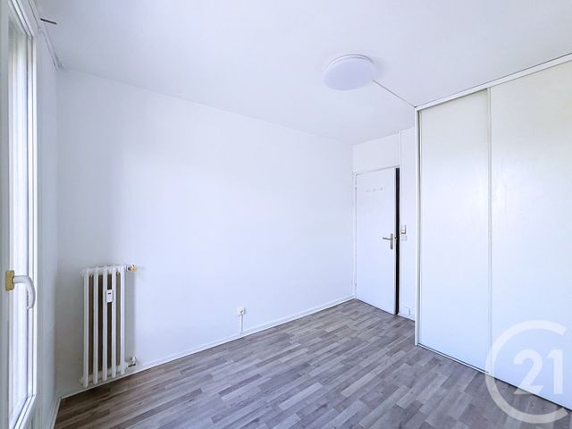 Appartement F3 à vendre - 3 pièces - 53.2 m2 - LAVAL - 53 - PAYS-DE-LOIRE - Century 21 Dréano Immobilier