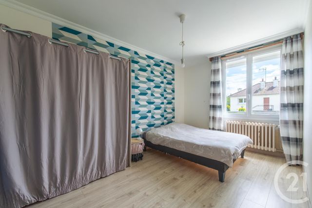 maison à vendre - 5 pièces - 102.0 m2 - LAVAL - 53 - PAYS-DE-LOIRE - Century 21 Dréano Immobilier