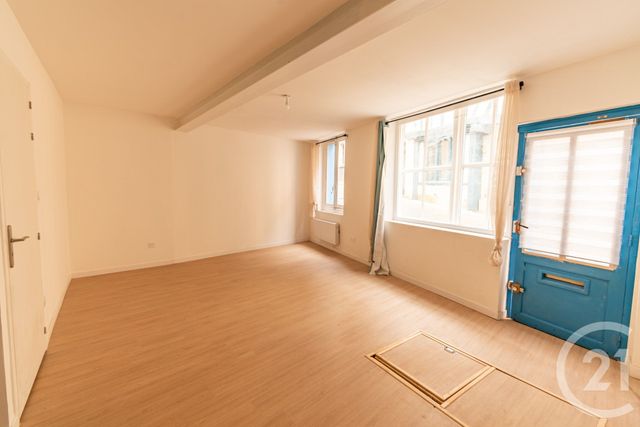 Appartement T2 à vendre - 2 pièces - 43.7 m2 - LAVAL - 53 - PAYS-DE-LOIRE - Century 21 Dréano Immobilier