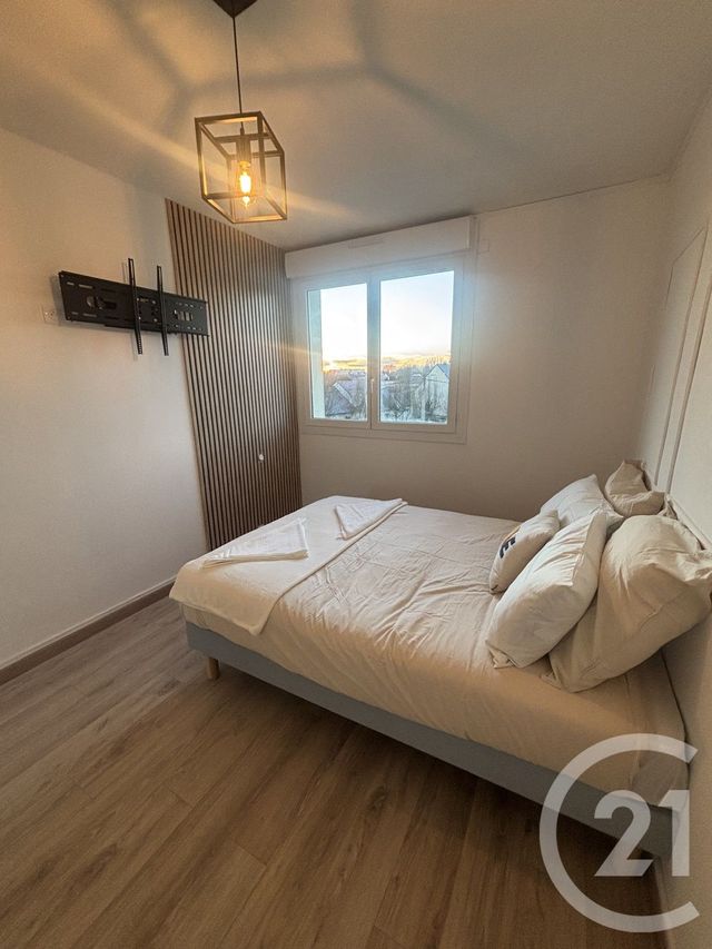Appartement F4 à vendre - 4 pièces - 69.12 m2 - LAVAL - 53 - PAYS-DE-LOIRE - Century 21 Dréano Immobilier