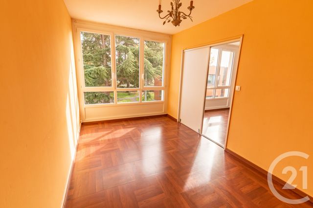 Appartement T3 à vendre - 3 pièces - 60.5 m2 - LAVAL - 53 - PAYS-DE-LOIRE - Century 21 Dréano Immobilier