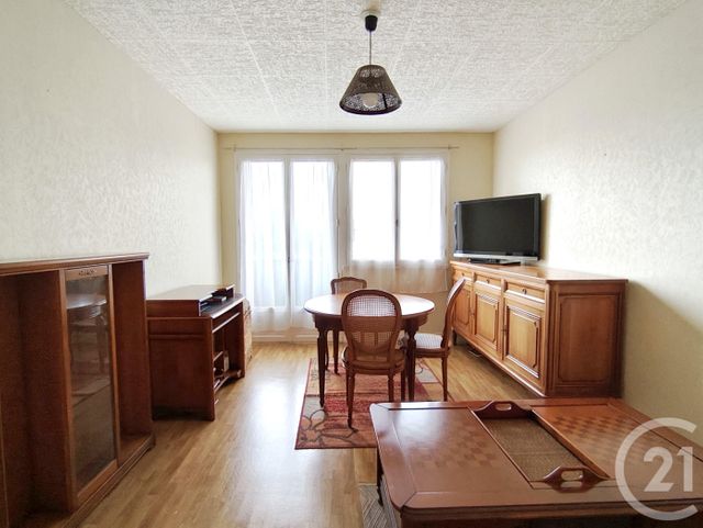 Appartement T2 à vendre - 2 pièces - 48.56 m2 - LAVAL - 53 - PAYS-DE-LOIRE - Century 21 Dréano Immobilier