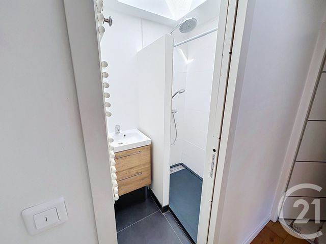maison à vendre - 9 pièces - 186.0 m2 - LAVAL - 53 - PAYS-DE-LOIRE - Century 21 Dréano Immobilier
