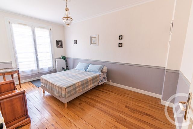 Appartement T3 à vendre - 3 pièces - 67.5 m2 - LAVAL - 53 - PAYS-DE-LOIRE - Century 21 Dréano Immobilier