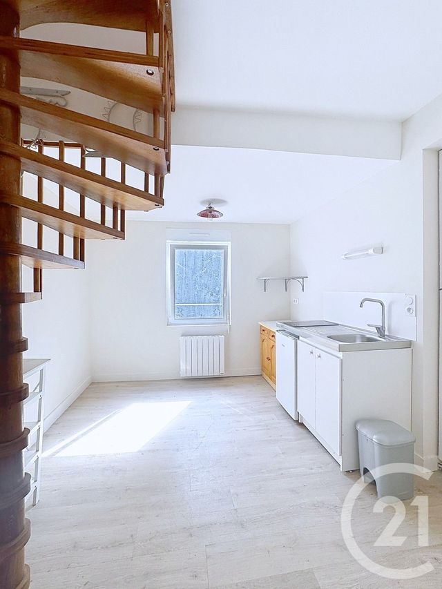 immeuble à vendre - 76.38 m2 - LAVAL - 53 - PAYS-DE-LOIRE - Century 21 Dréano Immobilier